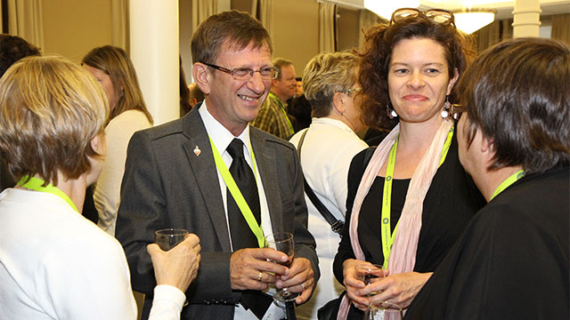 Aurel Schofield et Caroline Vézina de la Société Santé en français.