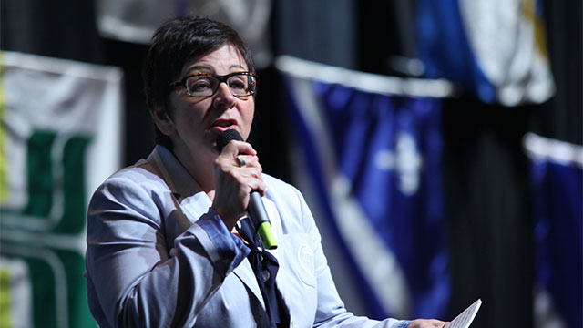 Québec, le 28 mai 2012. – Mme Monique Giroux, animatrice du Forum.